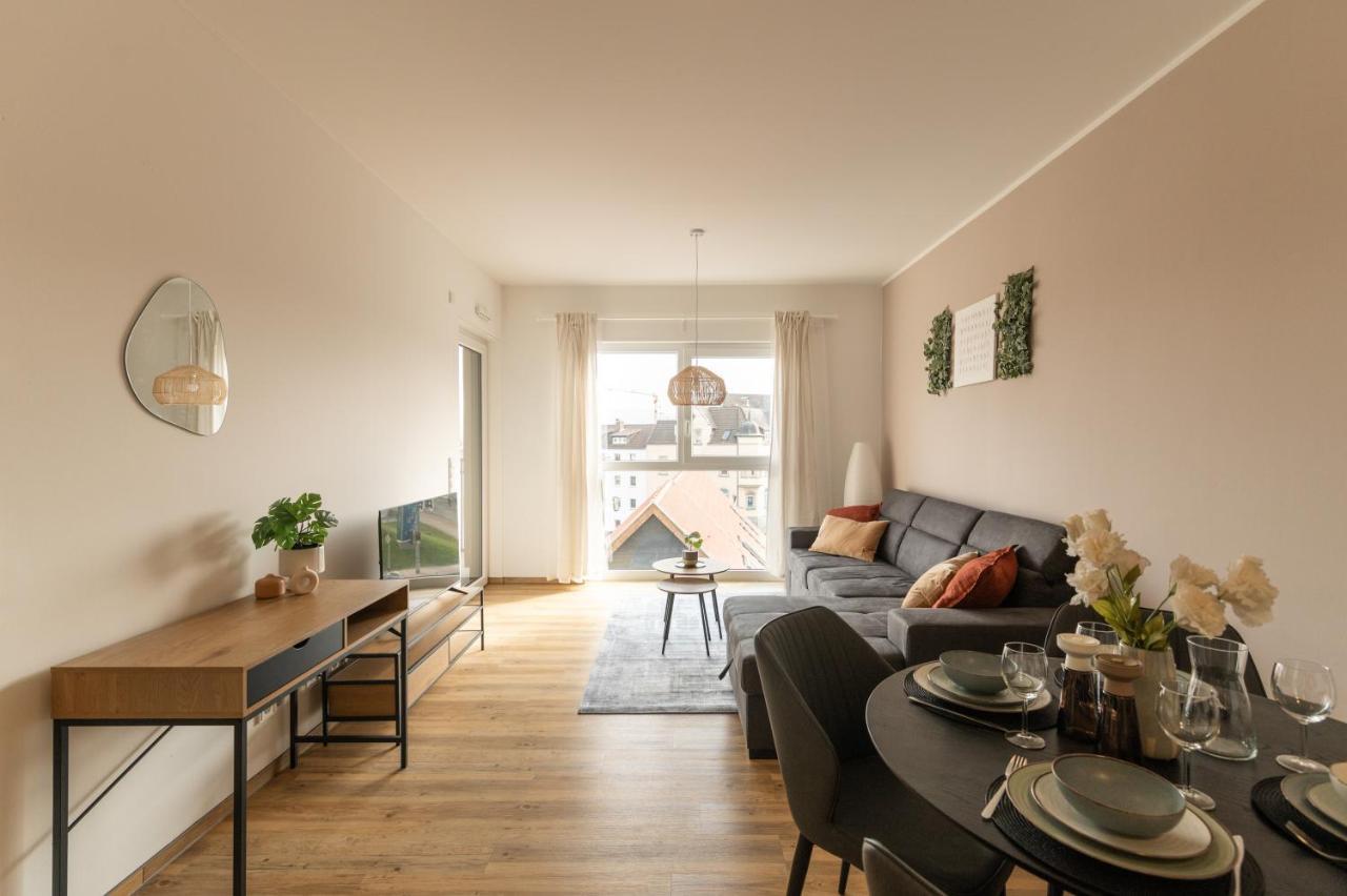 Dwellstay - Modernes Apartment I 55Qm I 2 Zimmer I Kueche I Bad I Terrasse I Tv I Wlan Bad Hersfeld Εξωτερικό φωτογραφία