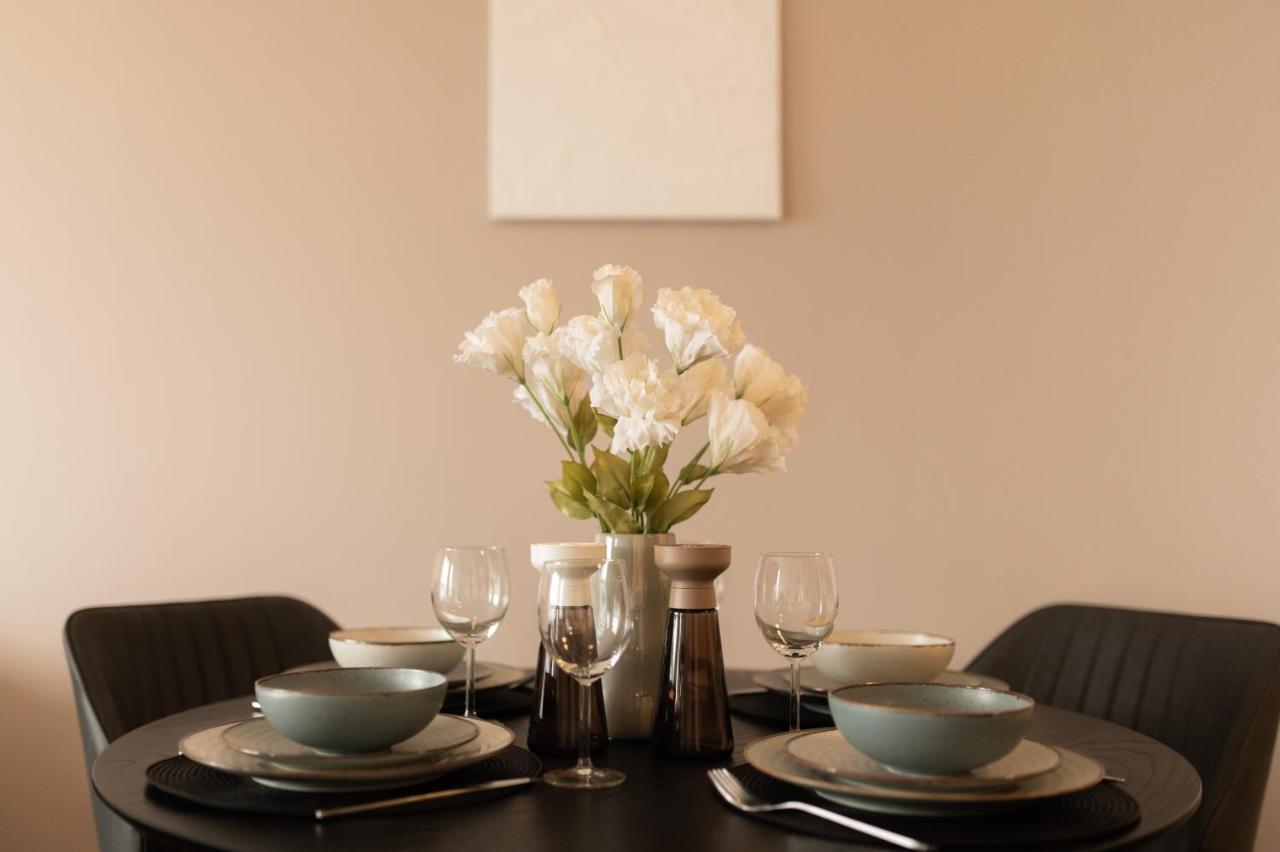 Dwellstay - Modernes Apartment I 55Qm I 2 Zimmer I Kueche I Bad I Terrasse I Tv I Wlan Bad Hersfeld Εξωτερικό φωτογραφία